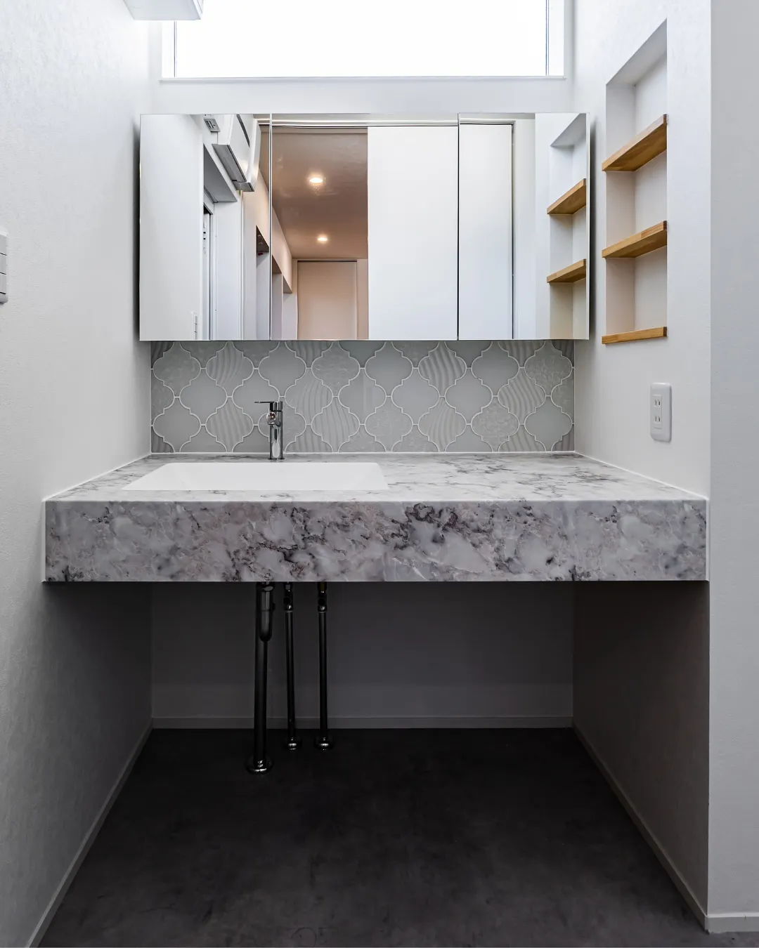 【クールな平屋の完成】