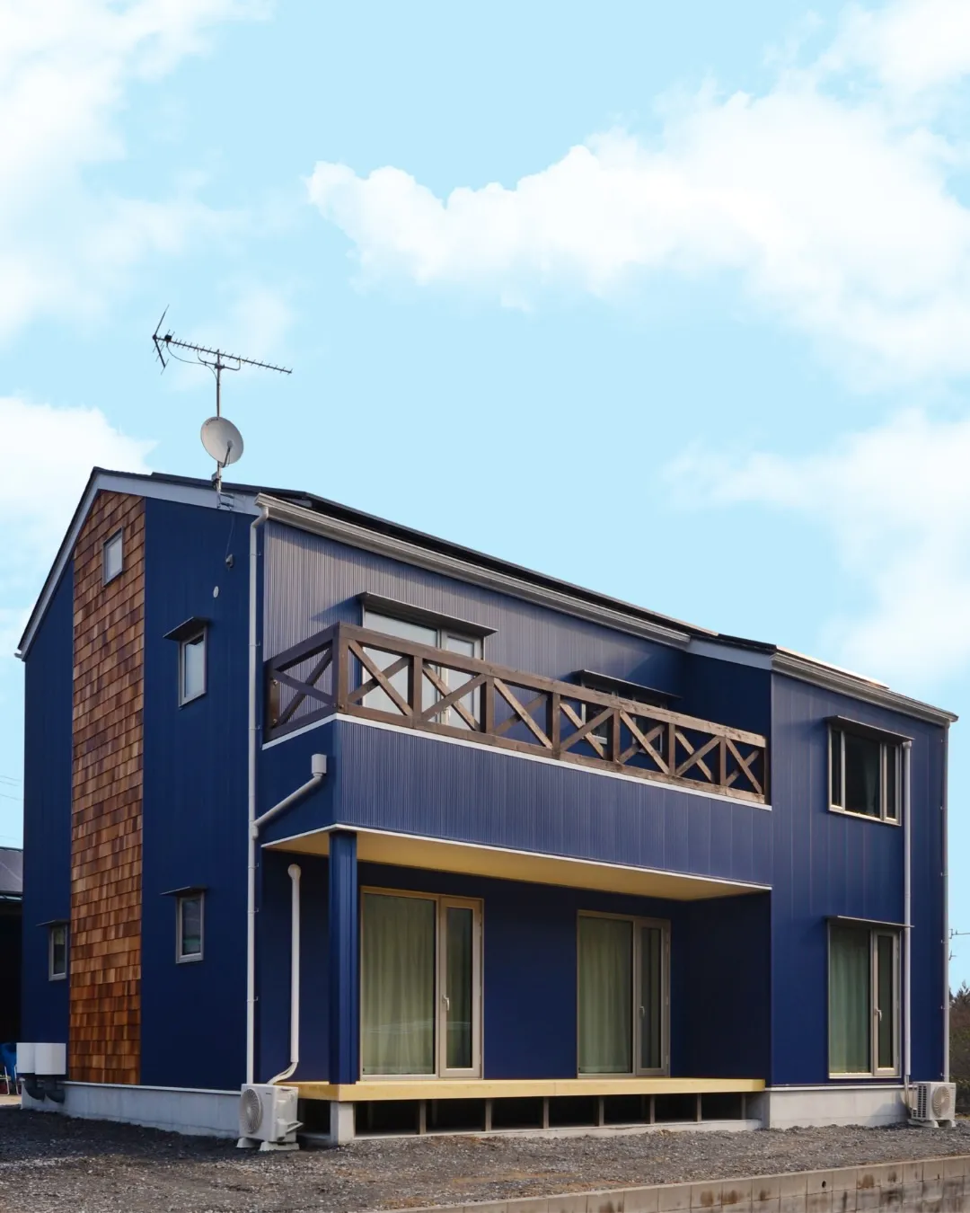 【外観はオシャレに…】