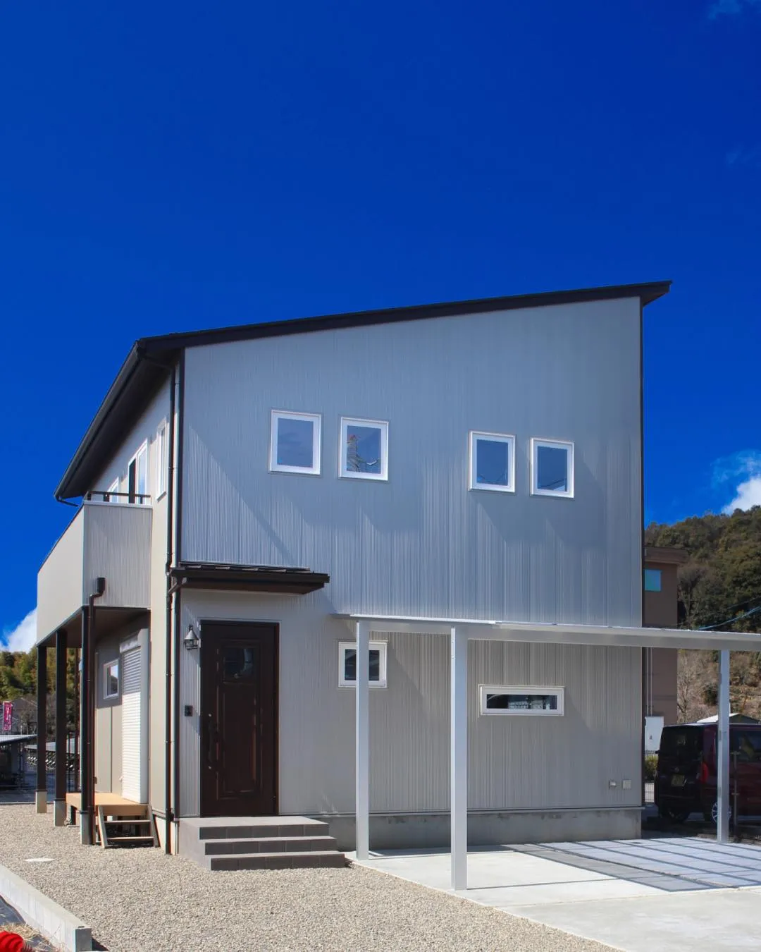 【バランスと調和が取れた住宅】
